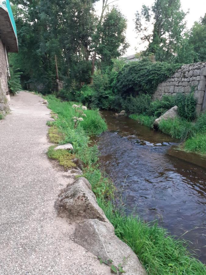 Appartement Rez De Chaussee Avec Terrasse Et Jardin Tence Kültér fotó